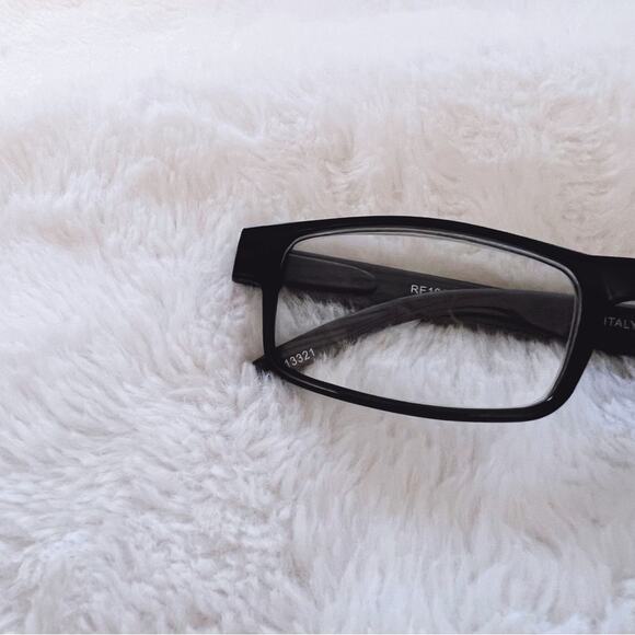 Rory Black & Gray Reader Glasses - Picture 2 of 11